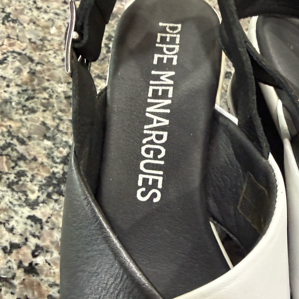 Black & White Crisscross Wedge Sandals - Picture 2 of 9